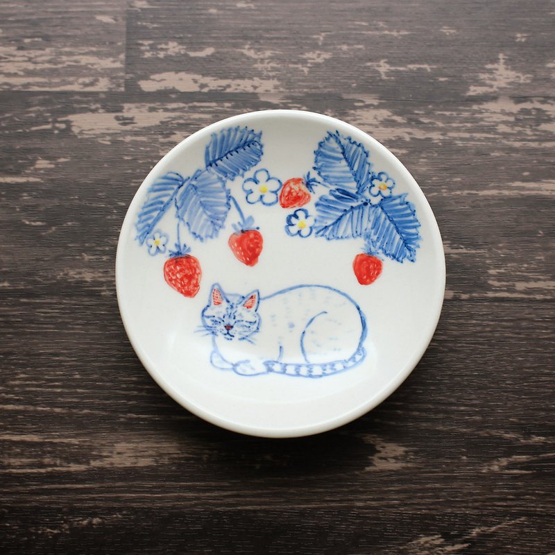 虎斑猫跟草莓 小皿 - 浅碟/小碟子 - 陶 蓝色