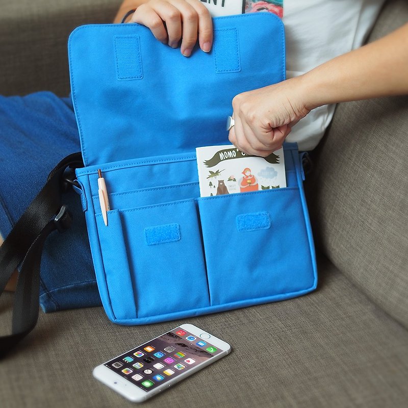 LUSH | 手提8“平板电脑包 - 侧背包/斜挎包 - 纸 蓝色