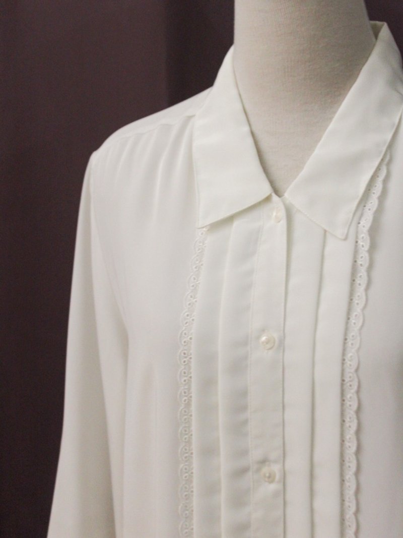 复古典雅甜美剪裁宽松白色长袖古着衬衫 Vintage Blouse - 女装衬衫 - 聚酯纤维 白色