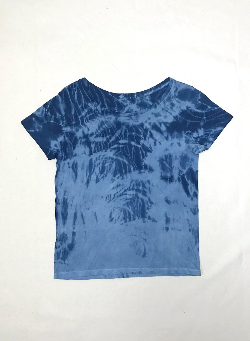 Shibori 01 TEE Indigo dyed 藍染 - 女装 T 恤 - 棉．麻 蓝色