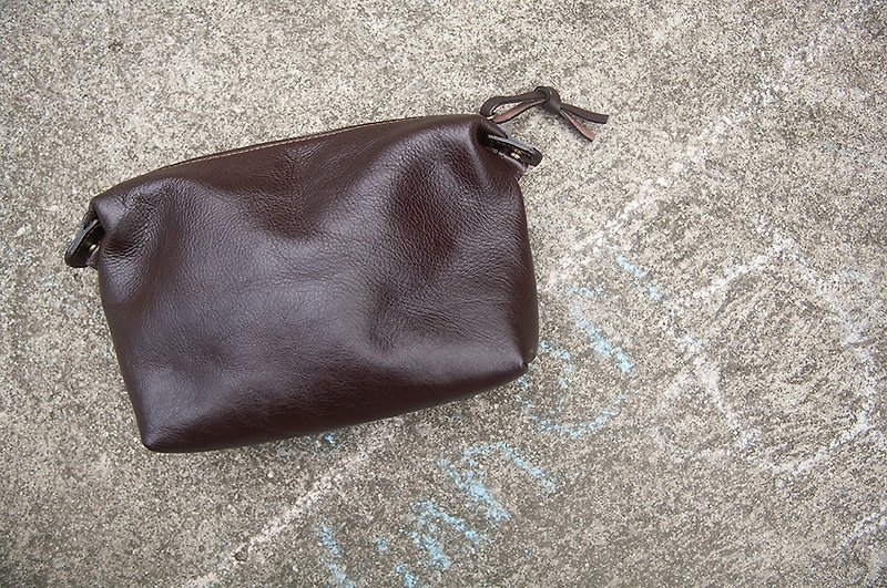 Leather Toiletry bag unisex - 化妆包/杂物包 - 真皮 