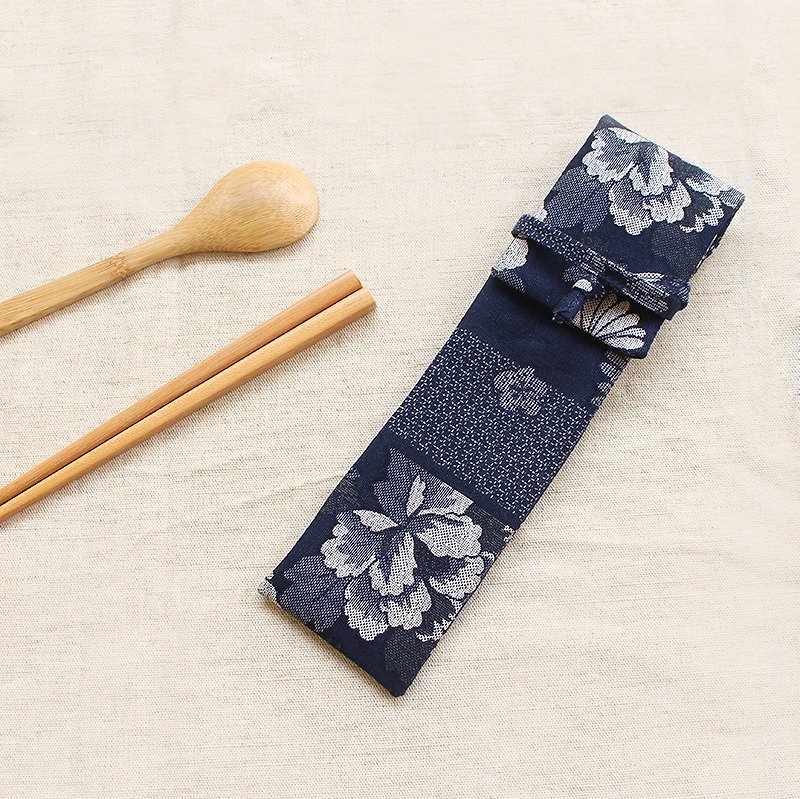 深蓝的静谧复古直式环保筷套/收纳袋 - 筷子/筷架 - 棉．麻 蓝色