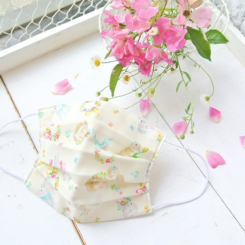 Mask to reduce cloudiness of glasses | Rabbit flower | For bunny lovers! - 口罩 - 棉．麻 白色