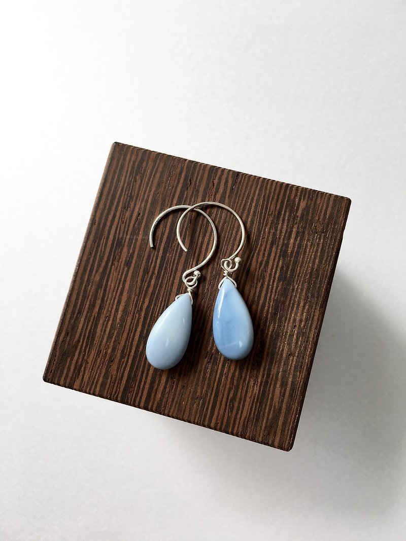 Blue Opal  Hook-earring 14kgf, SV925 - 耳环/耳夹 - 石头 蓝色