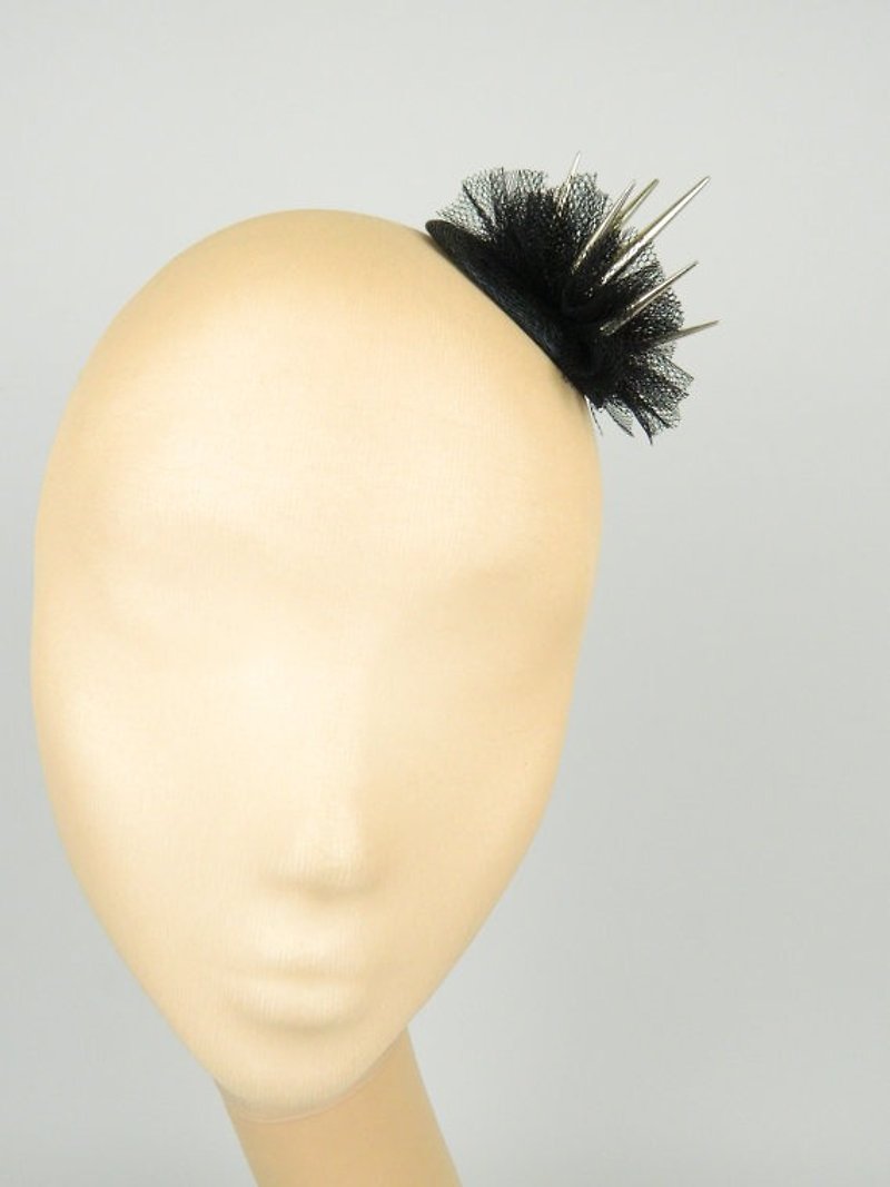 Fascinator Headpiece Mini Hair Accessory Spike Stud in Silver Crown - 发饰 - 其他材质 黑色
