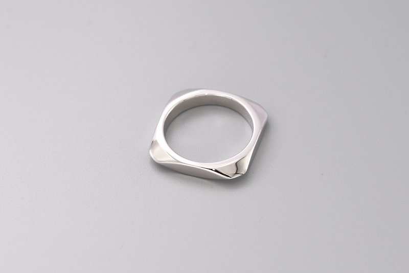 方形棱角银戒指 简约工业风 情侣戒指 - 戒指 - 其他金属 银色