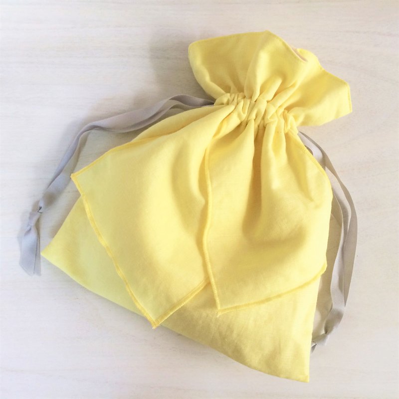 コットンリネン リボン巾着 イエロー - 化妆包/杂物包 - 棉．麻 黄色