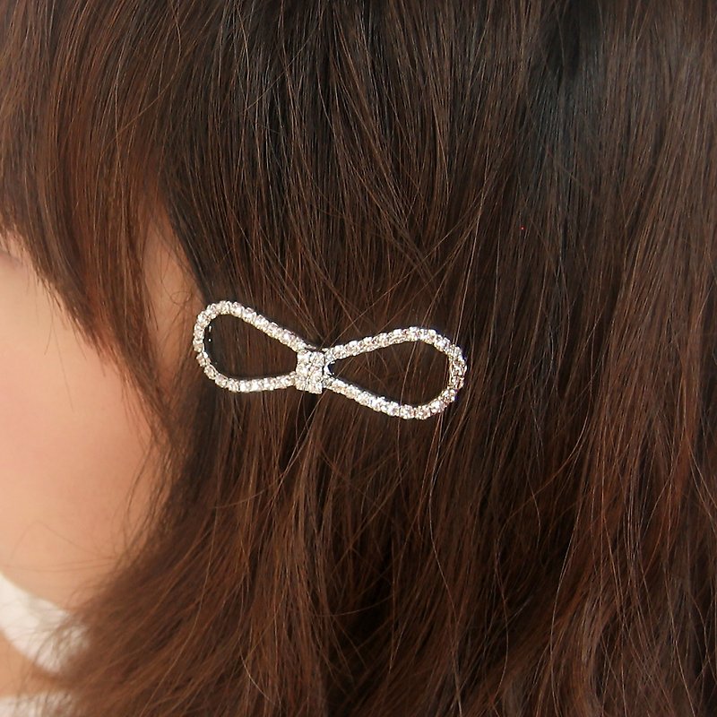 CZ silver cute ribbon hairclip - 发饰 - 其他材质 银色