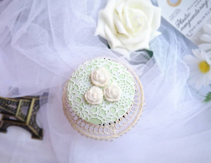 【婚礼必备】简约质感风白玫瑰蕾丝翻糖杯子蛋糕(12颗) - 其他 - 新鲜食材 