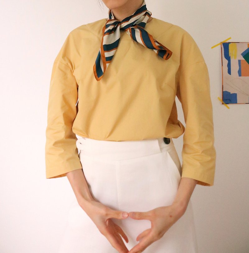 Barbara Blouse 烟黄圆领七分袖复古上衣(可订制其他颜色) - 女装衬衫 - 棉．麻 黄色