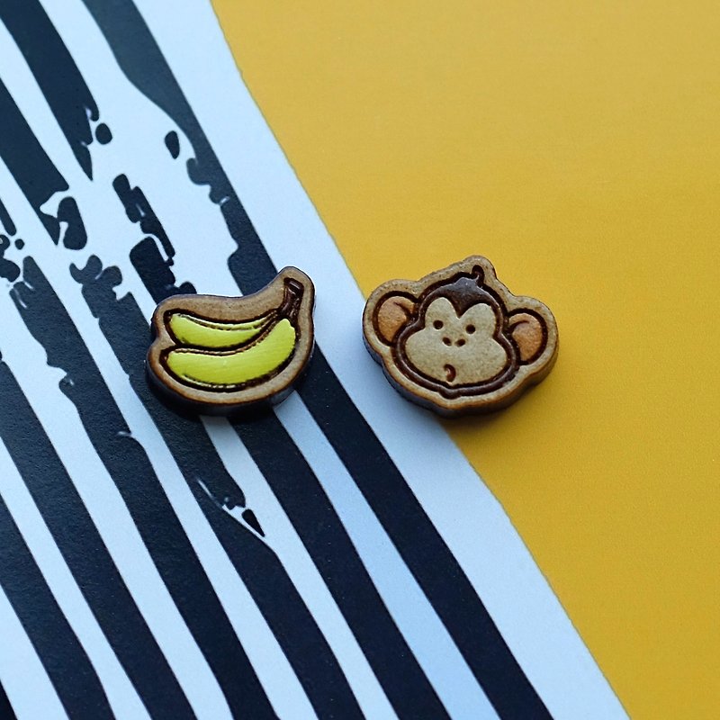 彩绘木耳环-小猴子&黄香蕉 - 耳环/耳夹 - 木头 黄色