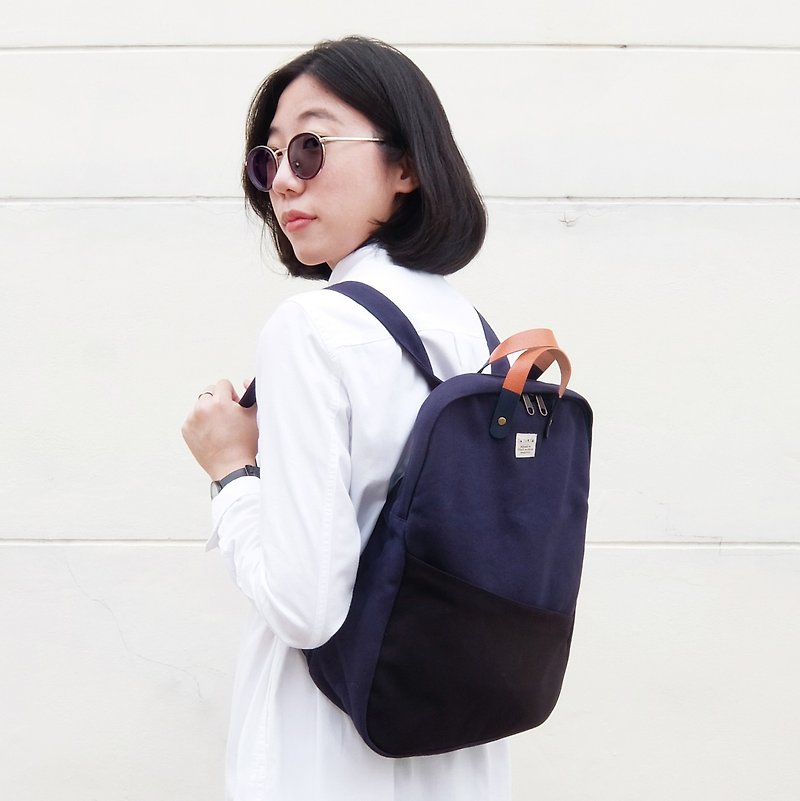 Navy girl backpack : 3 ways bag : backpack, sling bag, handbag - 后背包/双肩包 - 棉．麻 蓝色