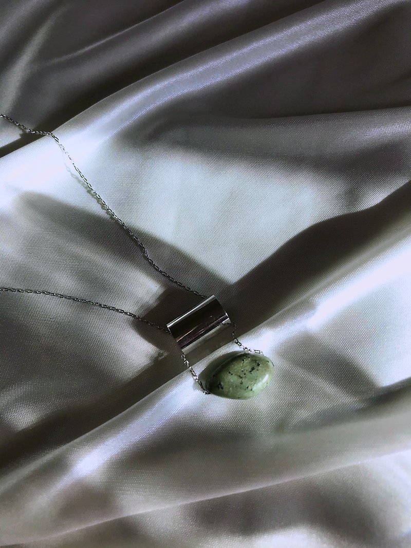 | BALANCE | 非洲绿松石圆管短链 - 项链 - 宝石 绿色
