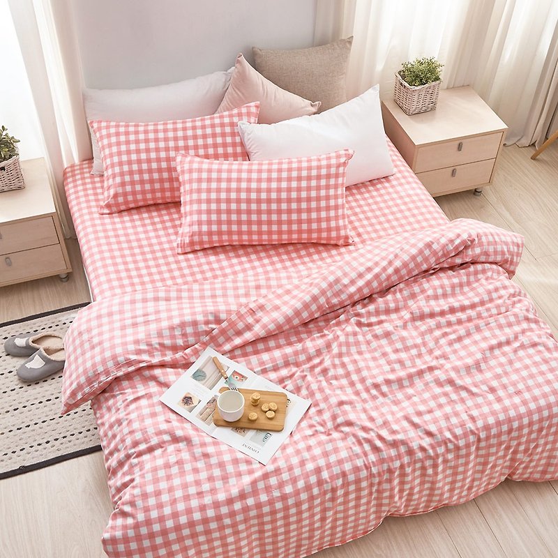床包被套组-双人 / 精梳纯棉四件式 / 红茶优格 台湾制 - 寝具 - 棉．麻 红色