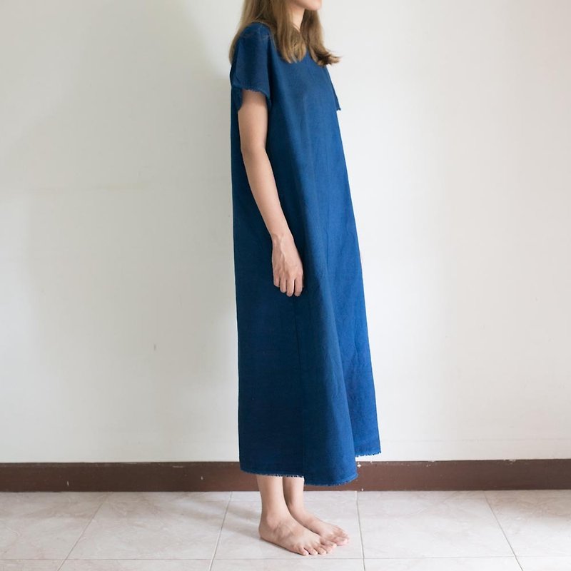 natural indigo very plain dress - 洋装/连衣裙 - 棉．麻 蓝色