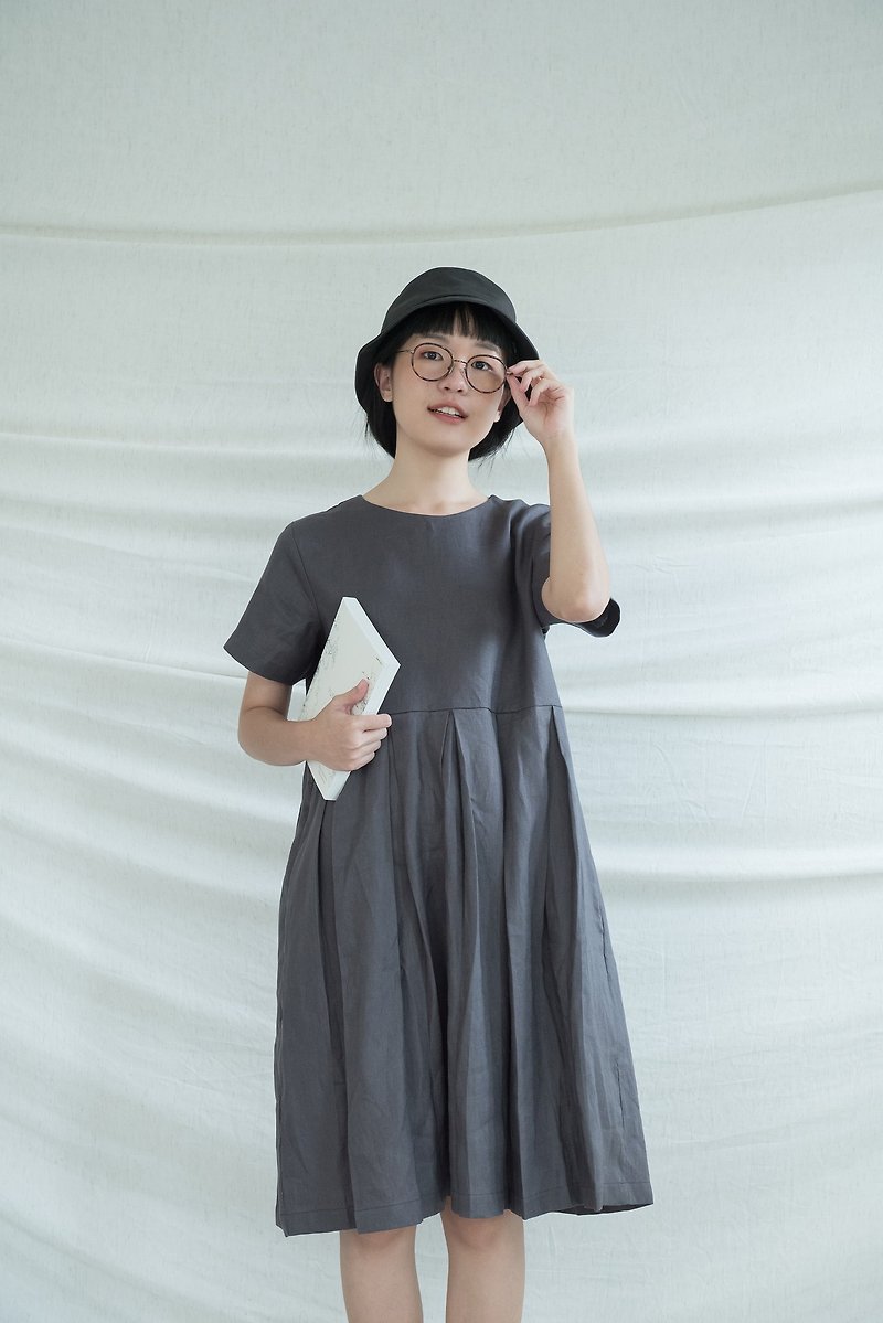 Dark Grey Pleated Linen Dress - 洋装/连衣裙 - 亚麻 灰色