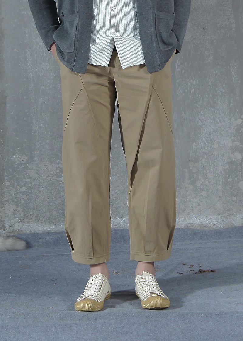 Panelled Pleated Chino - 男士长裤 - 棉．麻 卡其色