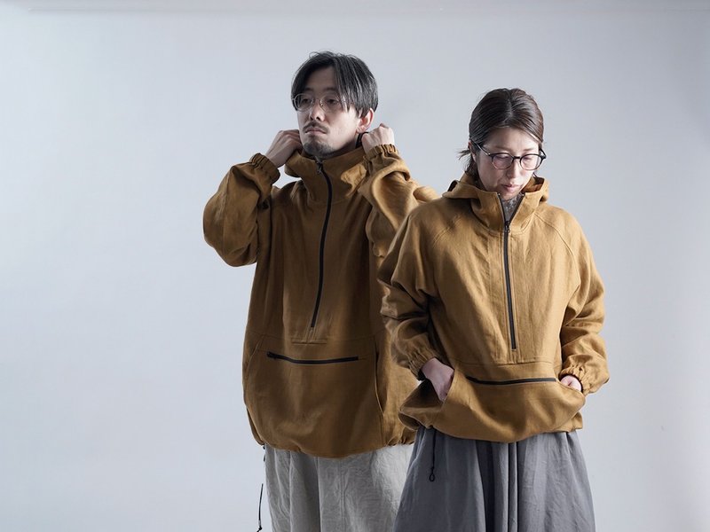 wafu - 亞麻外套 Heavy weight Linen Anorak Jacket / Bronze h053e-drs3 - 中性连帽卫衣/T 恤 - 亚麻 金色