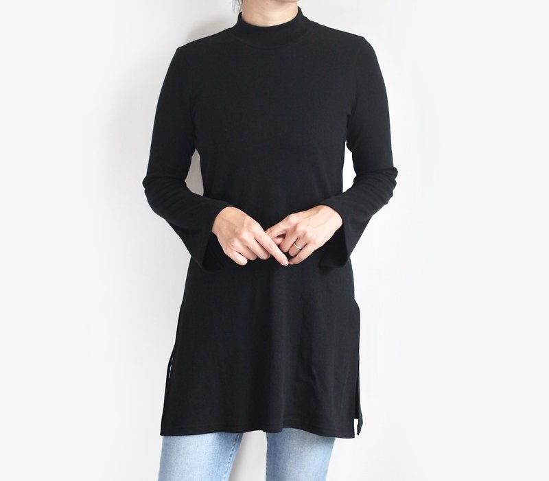 形にこだわった 大人のハイネックチュニックTシャツ - 洋装/连衣裙 - 棉．麻 黑色