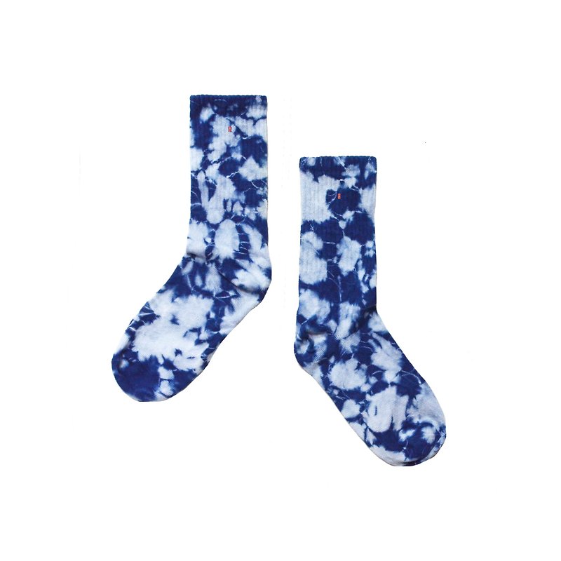 oqLiq - AdHeRe - 蓝染袜 (渲染花云) - 袜子 - 其他人造纤维 蓝色