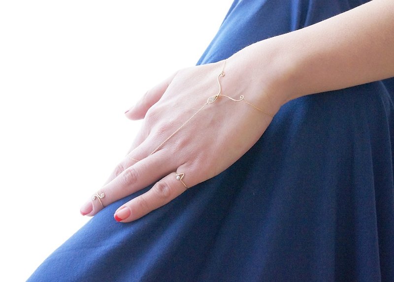 【14KGF】Ring Bracelet, Teardrop CZ - 手链/手环 - 玻璃 金色