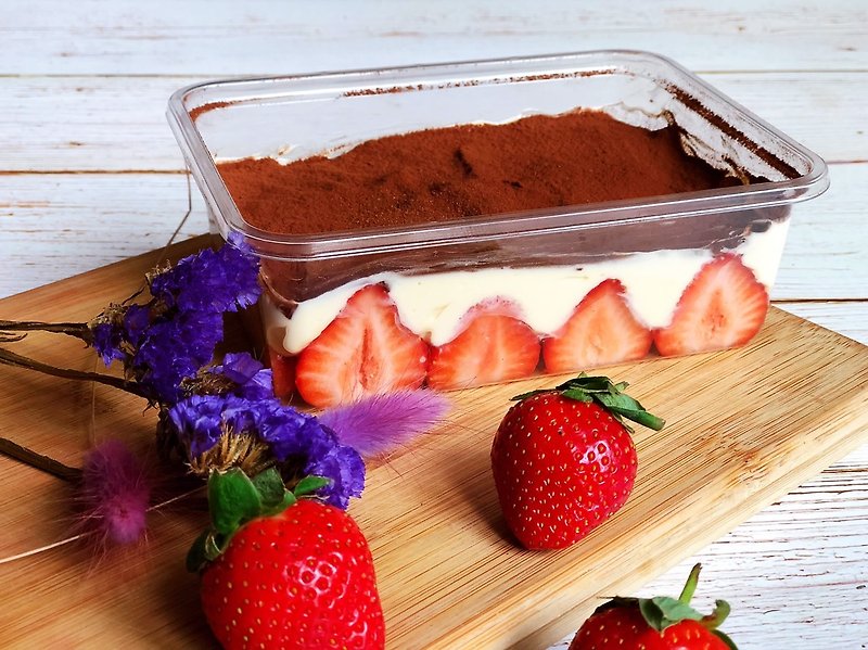 大湖草莓提拉米苏 - 蛋糕/甜点 - 新鲜食材 红色