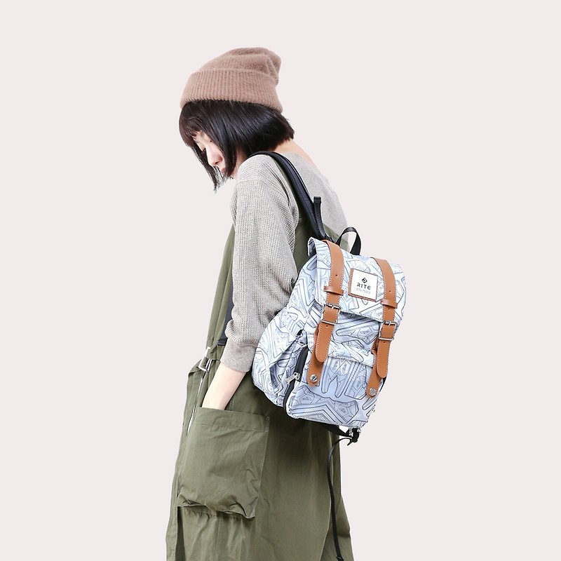 【双生系列】2018 进阶版 - 旅人背包(小)-迷彩浅 - 后背包/双肩包 - 防水材质 灰色