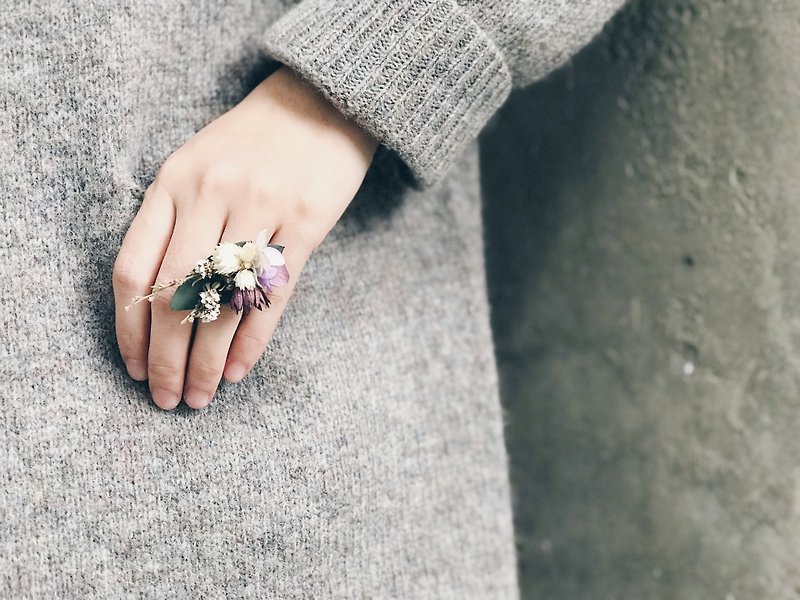 Dry Flower Ring!!【守护之神-Hestia】干燥花 戒指 情人节 求婚 - 戒指 - 植物．花 紫色