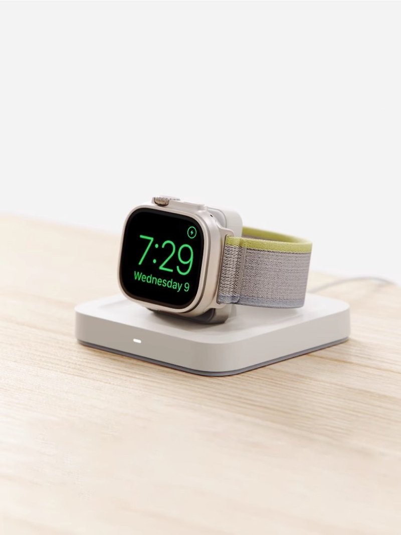 手錶充電器 無線磁吸充電器 充電座 Wireless charger 蘋果全系列 - 数码小物 - 塑料 白色