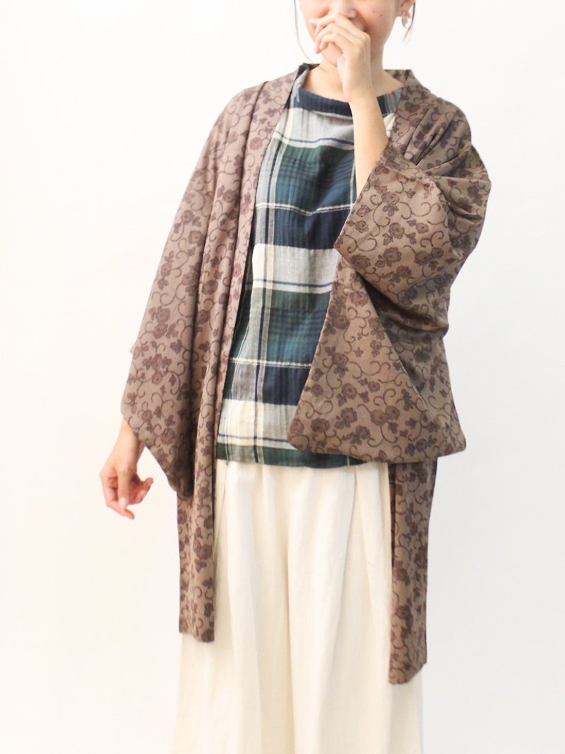  复古日本制咖啡棕色和风印花古着羽织和服外套罩衫开衫Kimono - 女装休闲/机能外套 - 聚酯纤维 咖啡色