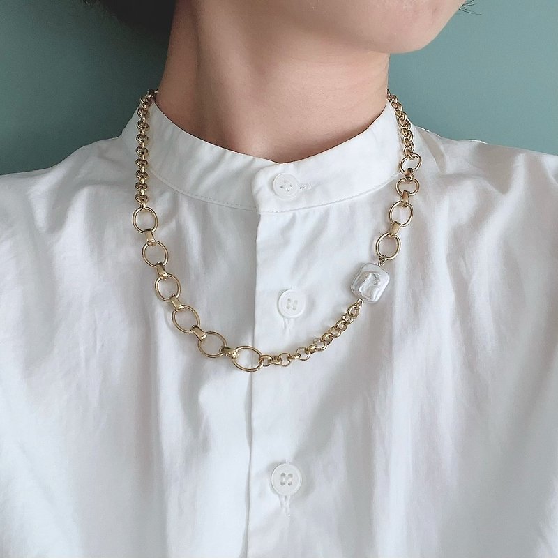 Baroque pearl volume chain necklace - 项链 - 不锈钢 金色
