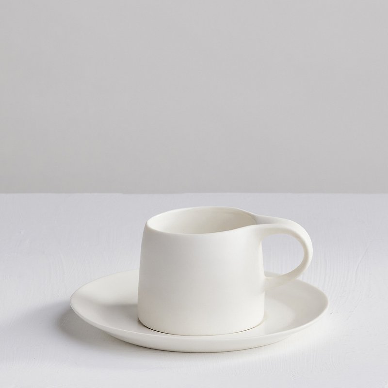 【3,co】卡布奇诺杯碟组(2件式) - 白 - 咖啡杯/马克杯 - 瓷 白色