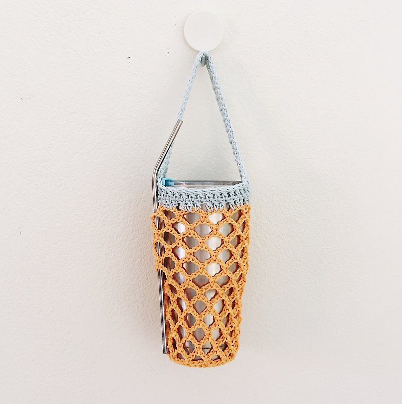 Eco-Friendly Crochet Beverage Sleeve with Handle | Colors (Yellow-Blue) - 随行杯提袋/水壶袋 - 棉．麻 黄色