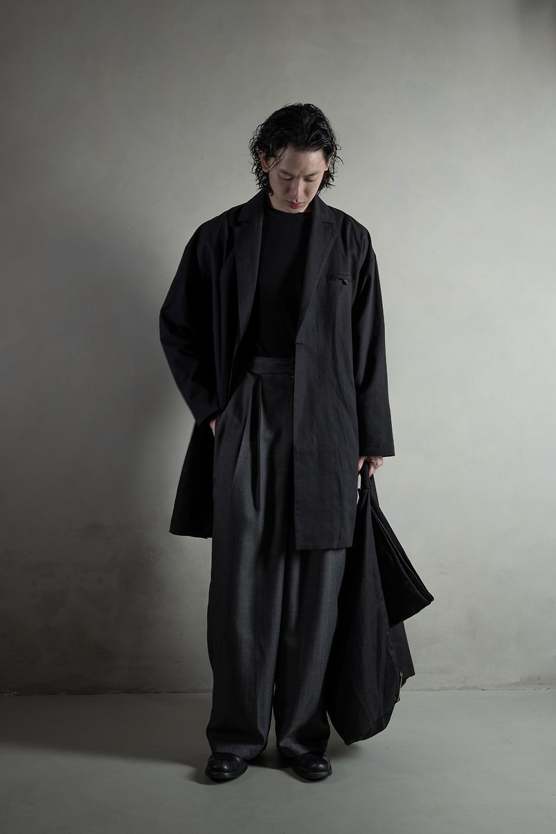 Karma / Belted coat in black 绑带西装长外套 - 男装西装外套 - 棉．麻 黑色