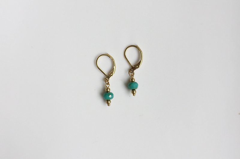 小蓝绿 黄铜天然石造型耳环 - 耳环/耳夹 - 其他金属 绿色