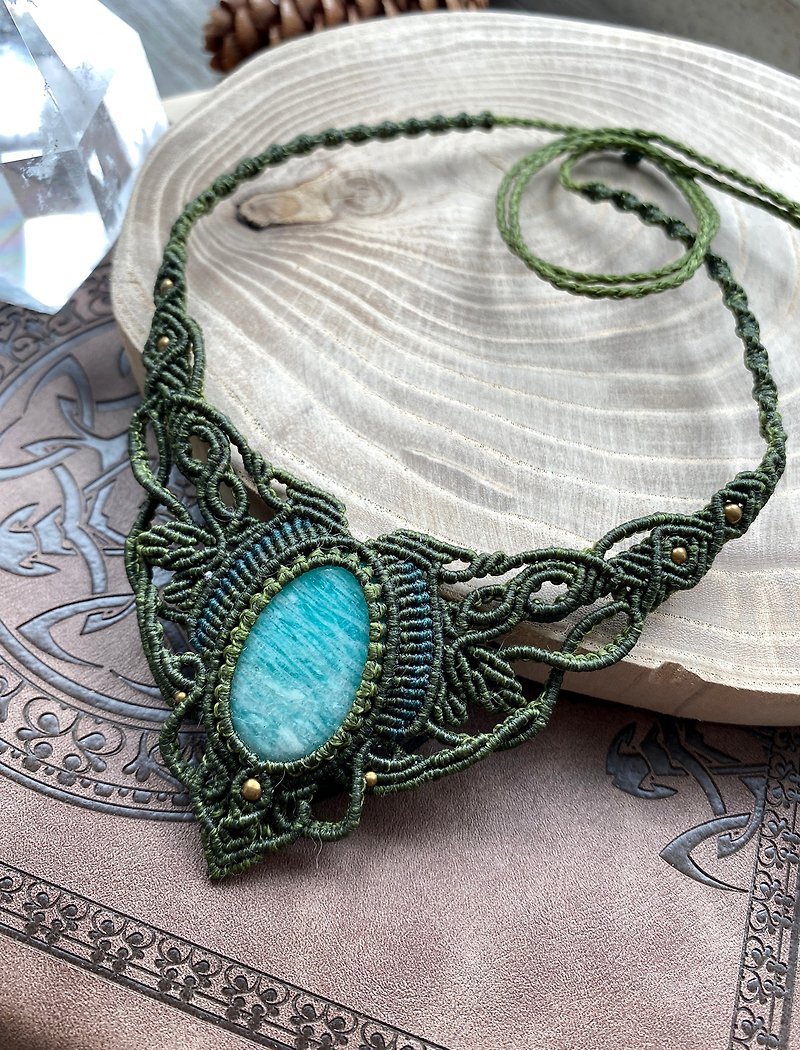 N75-民族风 南美蜡线编织 天河石(亚马逊石) 黄铜珠 项链 - 项链 - 宝石 绿色
