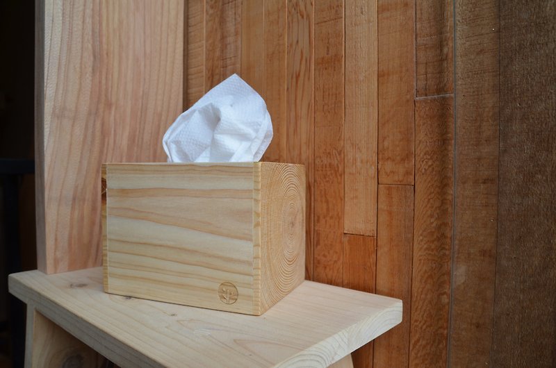 一郎木创 / 心持木面纸盒(小) - 收纳用品 - 木头 金色