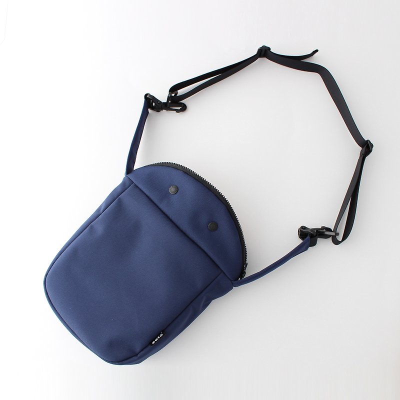 The creature bag　Thick　Large　Taiko-sagari　Navy - 侧背包/斜挎包 - 聚酯纤维 蓝色