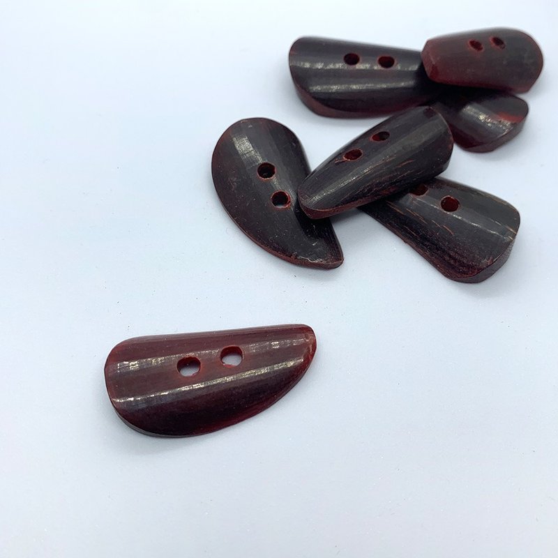 Hana Mokuba – 天然手工半月形牛骨钮 (一包) - 其他 - 其他材质 