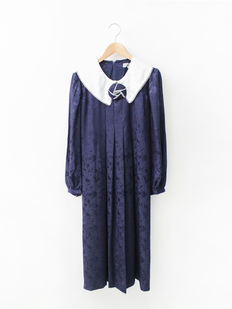 日本制复古宽松白色大翻领深蓝色玫瑰印花长袖古着洋装 - 洋装/连衣裙 - 聚酯纤维 蓝色