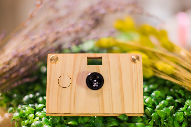 Paper Shoot 纸可拍桧木相机(含精装盒、特效镜头2颗与SD CARD) - 相机 - 木头 咖啡色