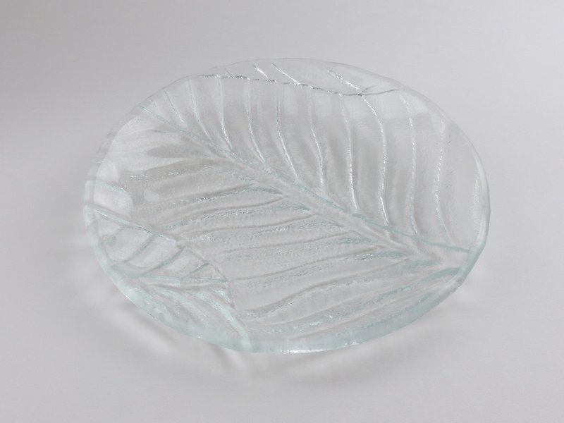 Kew 芭蕉叶玻璃盘圆 20cm-95017 - 浅碟/小碟子 - 玻璃 