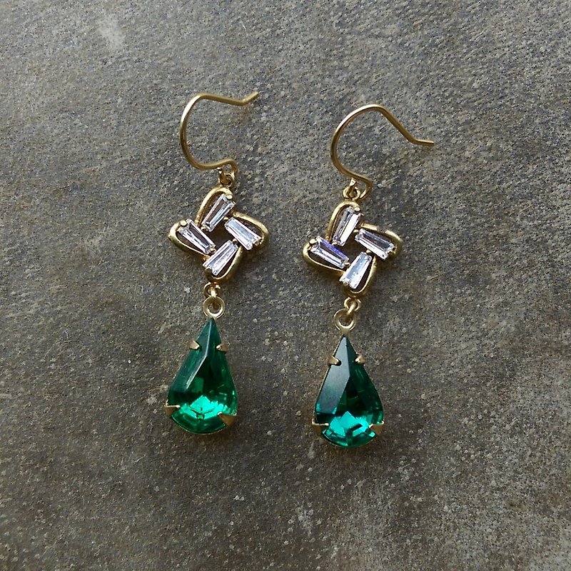 深绿水滴玻璃菱形锆石耳环 - 耳环/耳夹 - 宝石 