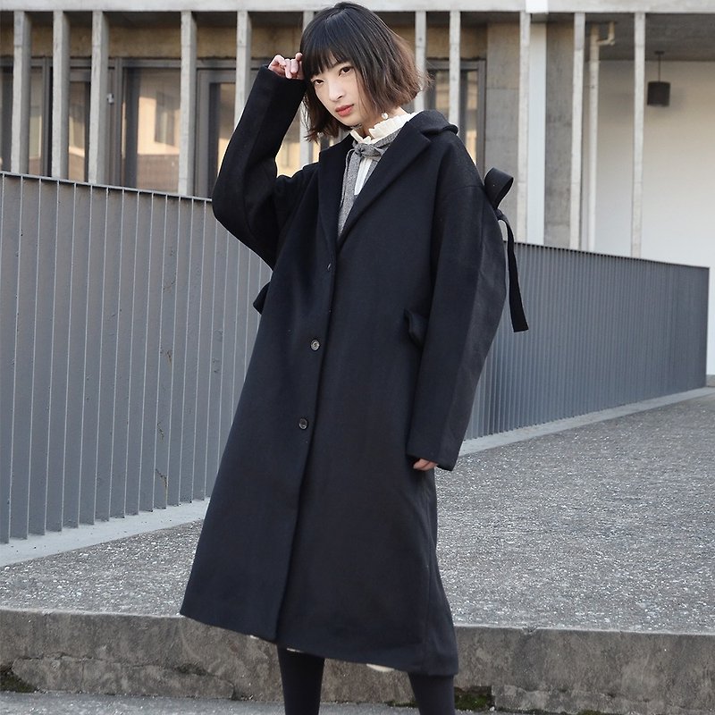 系带羊毛呢大衣|大衣|羊毛+涤纶|独立品牌|Sora-103 - 女装休闲/机能外套 - 羊毛 黑色