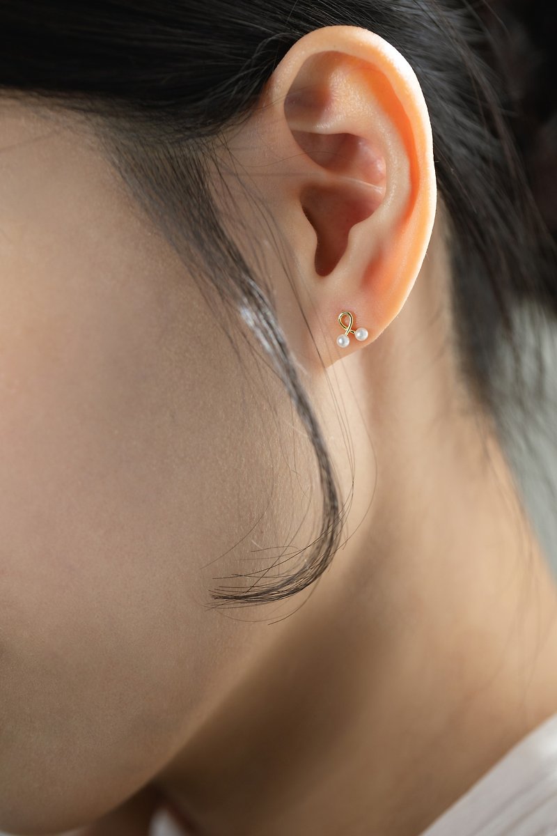 Ballet古典珍珠 手工珍珠耳环 耳夹 925纯银镀18k金 - 耳环/耳夹 - 珍珠 金色