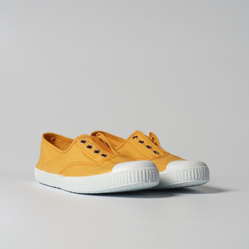 西班牙国民帆布鞋 CIENTA 大人尺寸 芥末黄色 香香鞋 70997 64 - 女款休闲鞋 - 棉．麻 黄色