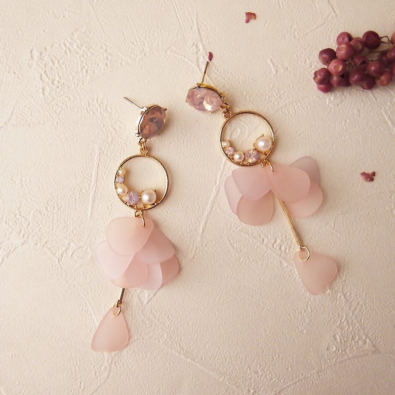 小仙女 - 夹式耳环、针式耳环、不锈钢耳环 - 耳环/耳夹 - 其他金属 粉红色