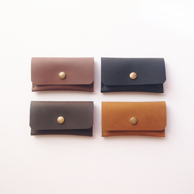 Leather Business Card Case with Snap Button / Credit Card Wallet / Unisex pouch - 名片夹/名片盒 - 真皮 咖啡色