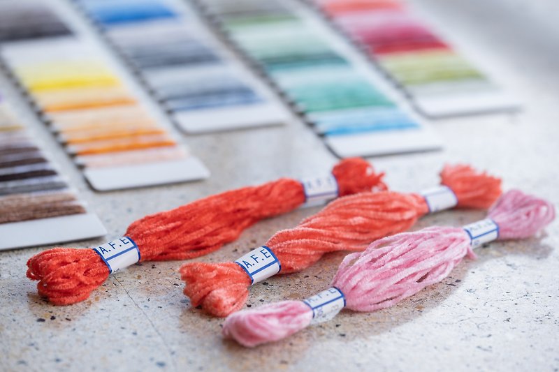 モール刺繍糸3色セット No.110/112/113 - 编织/刺绣/羊毛毡/裁缝 - 绣线 粉红色