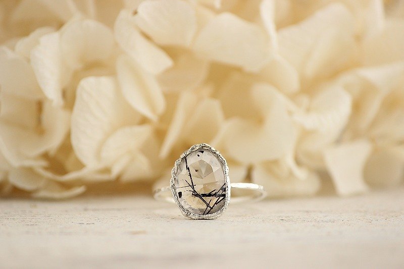 SALE    silver トルマリンinクォーツ　シルバーリング - 戒指 - 宝石 黑色
